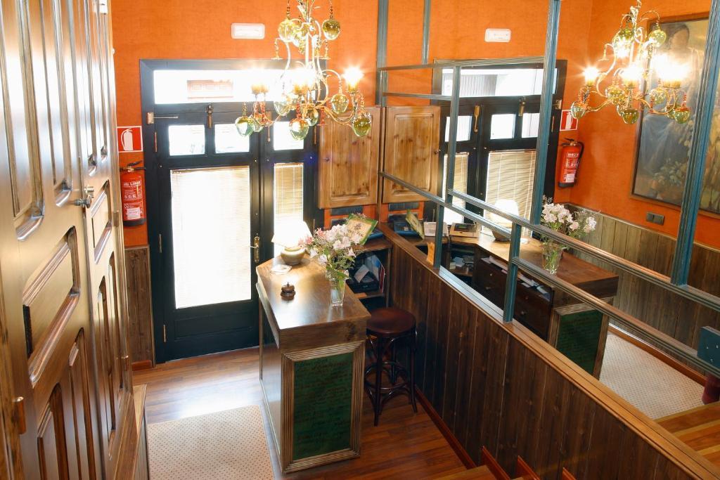 Hotel Avenida Real Villaviciosa  Εξωτερικό φωτογραφία