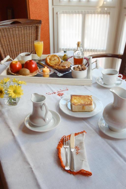 Hotel Avenida Real Villaviciosa  Εξωτερικό φωτογραφία