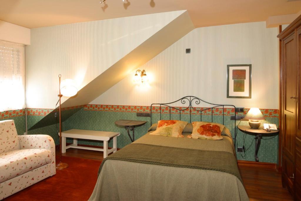 Hotel Avenida Real Villaviciosa  Δωμάτιο φωτογραφία